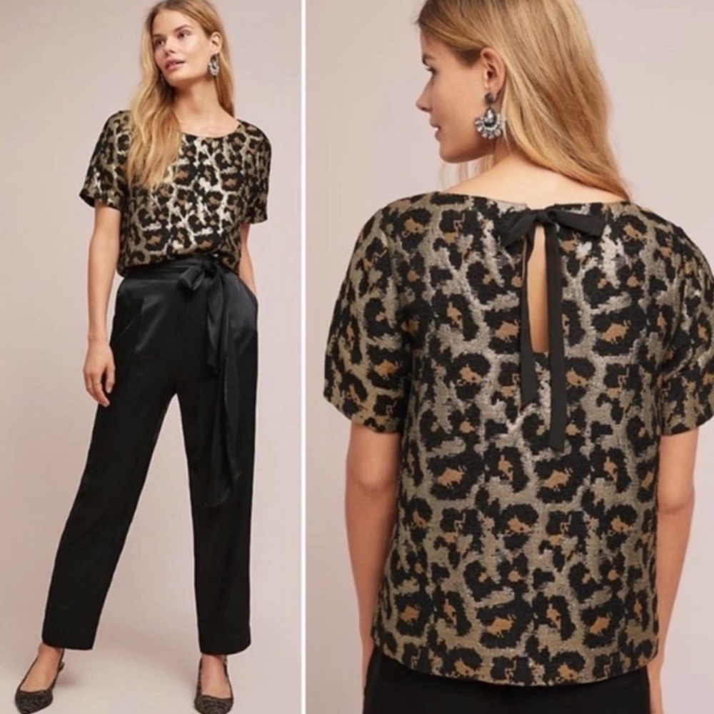 Hutch Elegant Black and Gold Top